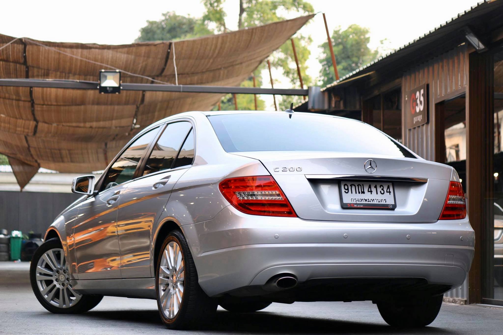 Mercedes-Benz C-Class W204 C200 ปี 2012 สีเงิน (รูปที่ 6)