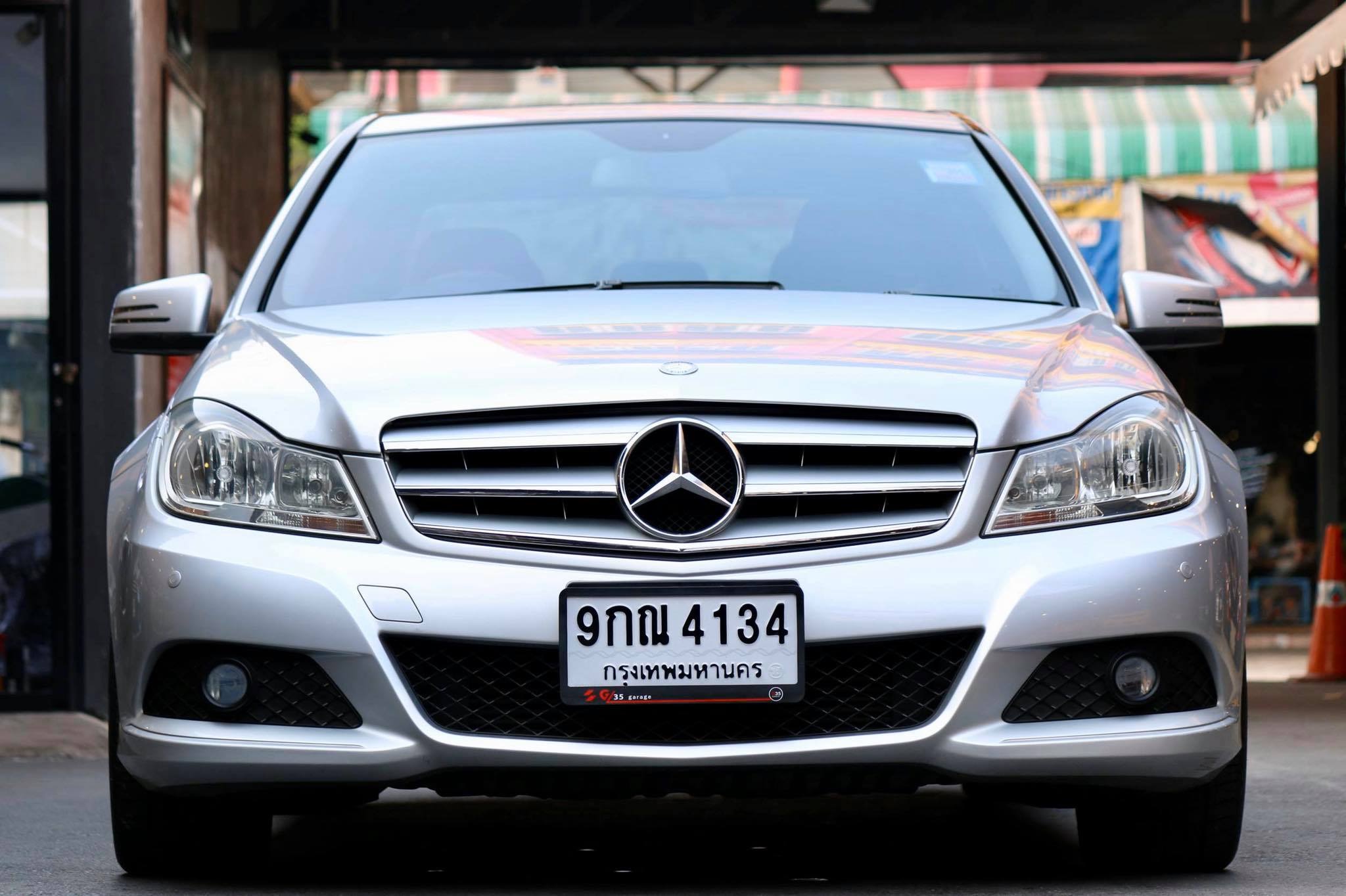 Mercedes-Benz C-Class W204 C200 ปี 2012 สีเงิน (รูปที่ 3)