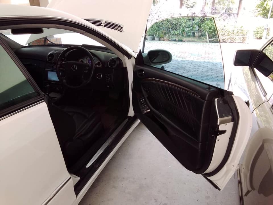 Mercedes-Benz CLK-Class W209 CLK200 ปี 2011 สีเงิน (รูปที่ 4)