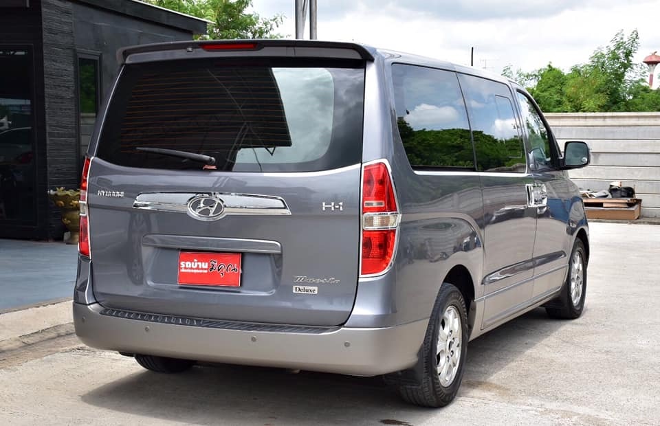Hyundai H-1 ปี 2010 สีเทา (รูปที่ 4)