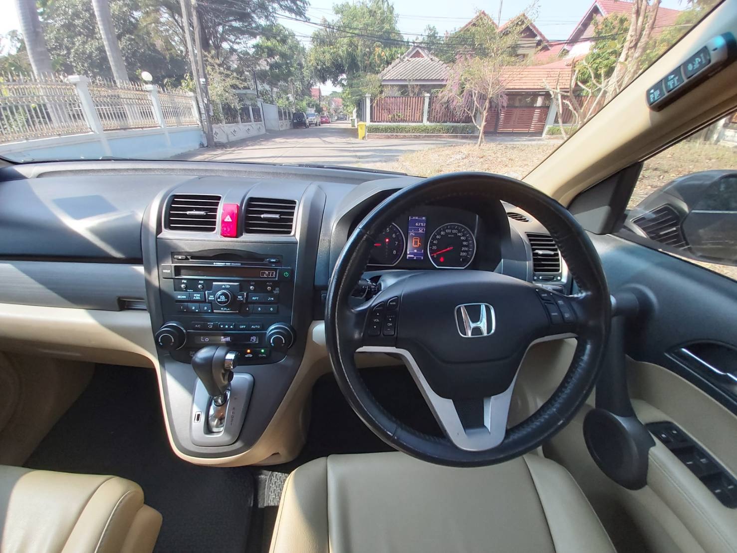 Honda CR-V ปี 2011 สีน้ำตาล (รูปที่ 5)