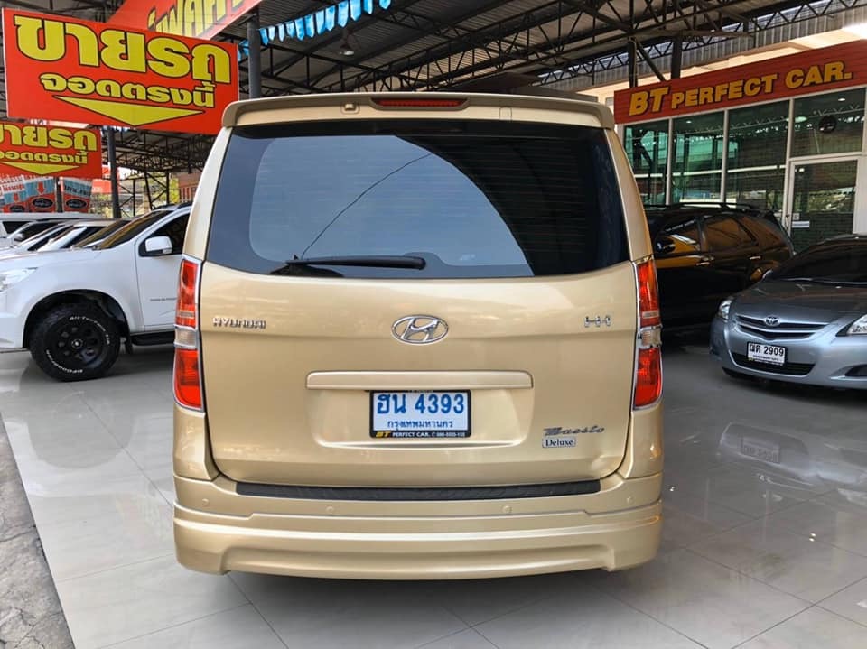 Hyundai H-1 ปี 2011 สีทอง (รูปที่ 4)
