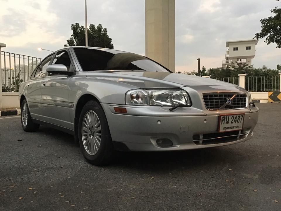 Volvo S80 ปี 2005 สีเงิน