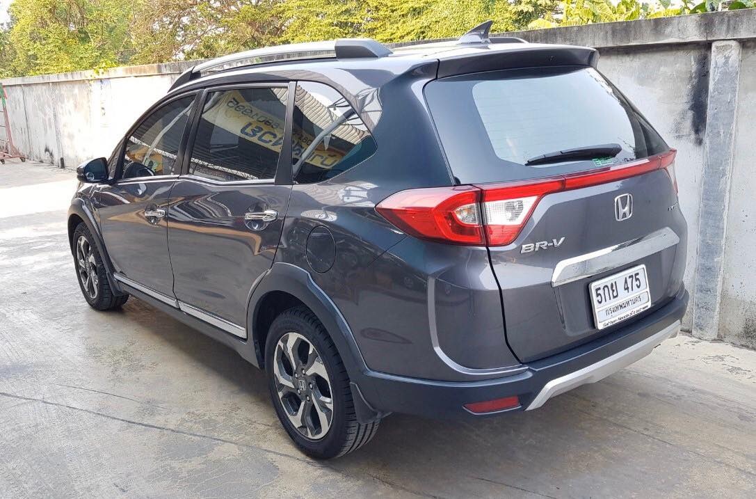 Honda BR-V ปี 2016 สีเทา (รูปที่ 5)