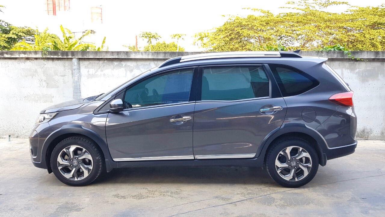Honda BR-V ปี 2016 สีเทา (รูปที่ 8)