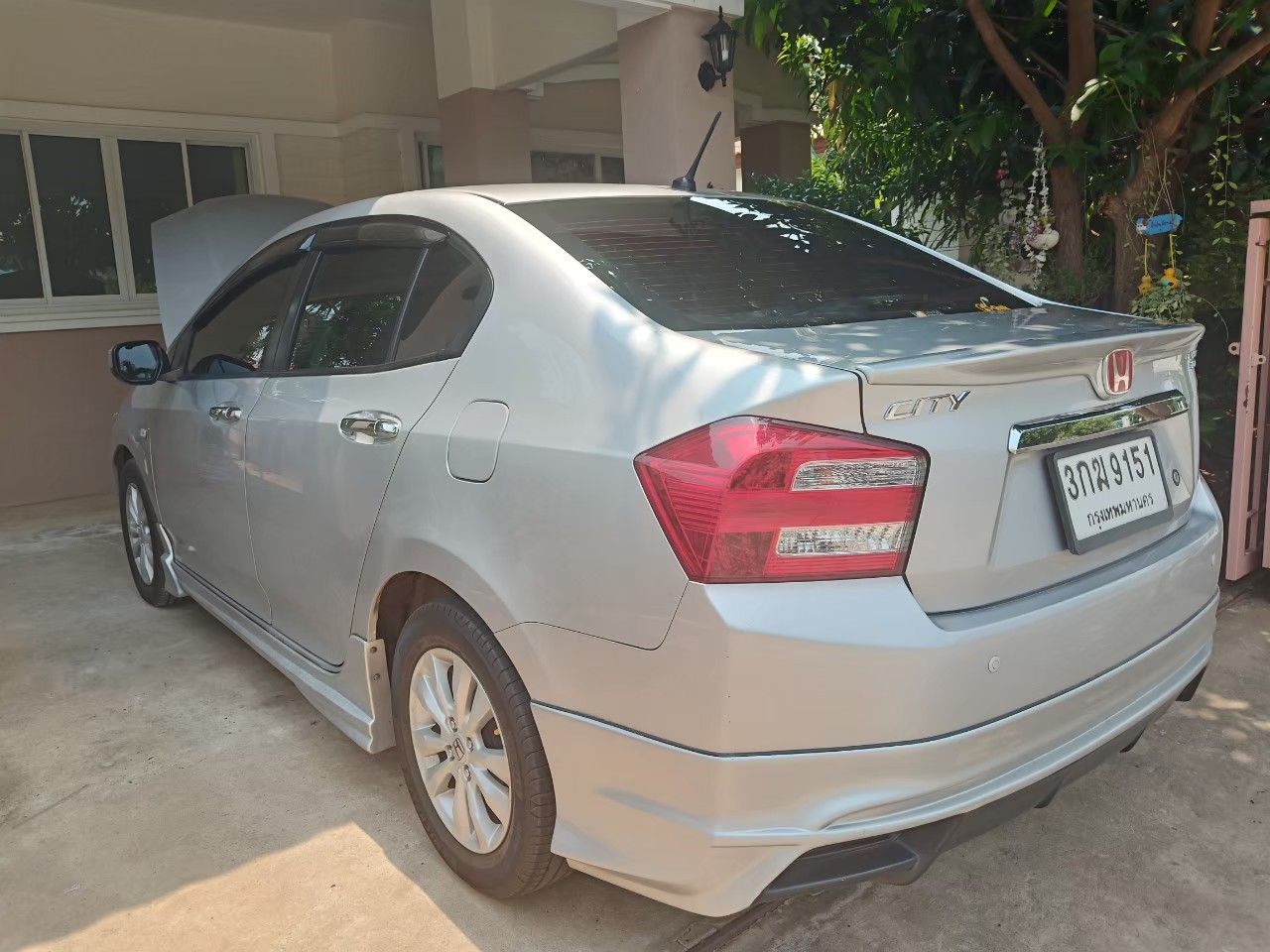 Honda City ปี 2013 สีเงิน (รูปที่ 7)