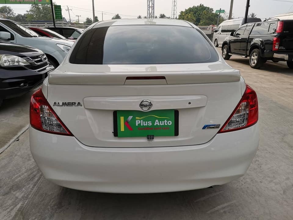 Nissan Almera ปี 2012 สีขาว (รูปที่ 10)