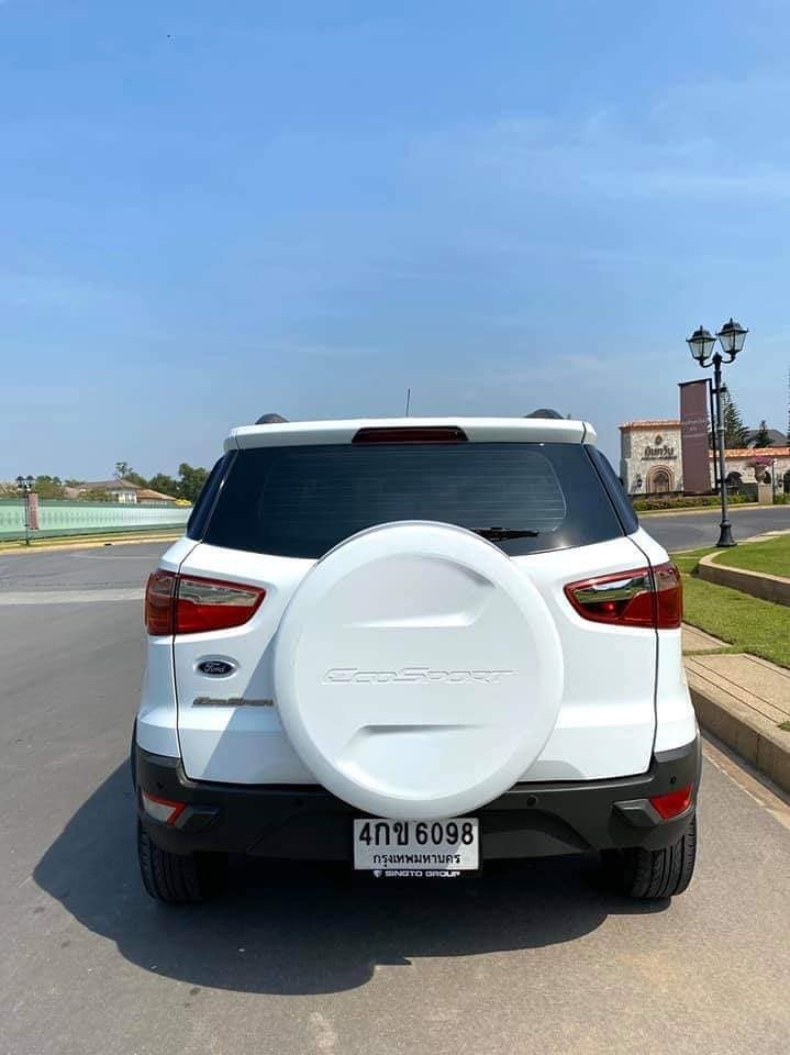 Ford EcoSport ปี 2015 สีขาว (รูปที่ 8)