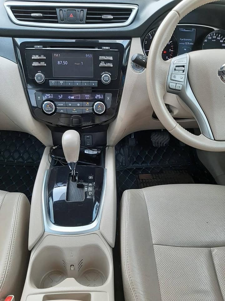 Nissan X-trail ปี 2015 สีแดง (รูปที่ 7)