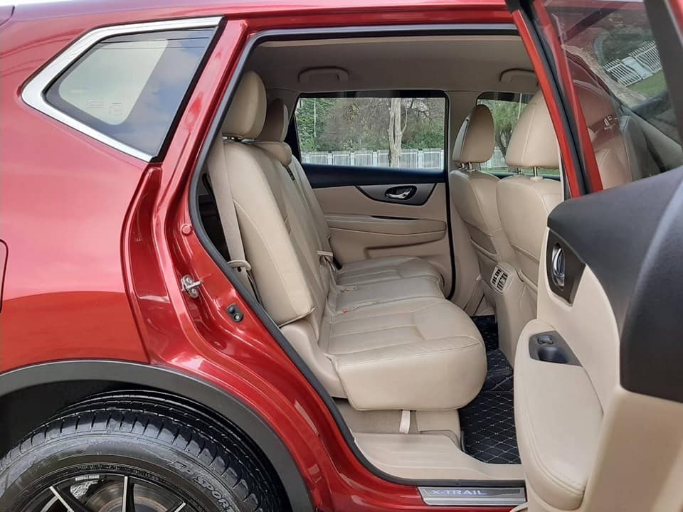 Nissan X-trail ปี 2015 สีแดง (รูปที่ 11)
