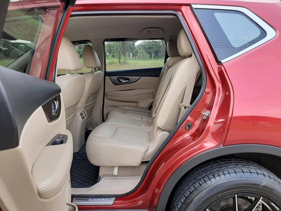 Nissan X-trail ปี 2015 สีแดง (รูปที่ 6)
