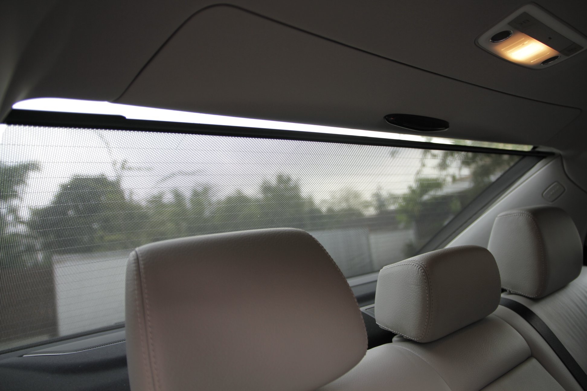 Mercedes-Benz E-Class W212 E250 ปี 2011 สีเทา (รูปที่ 14)