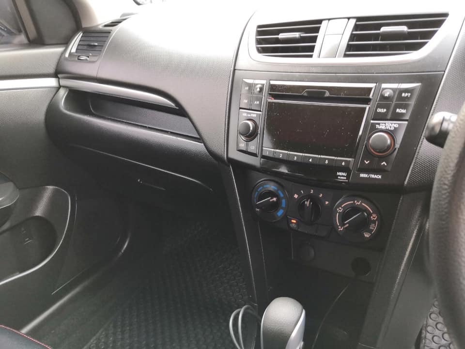 Suzuki Swift ปี 2014 สีน้ำเงิน (รูปที่ 6)