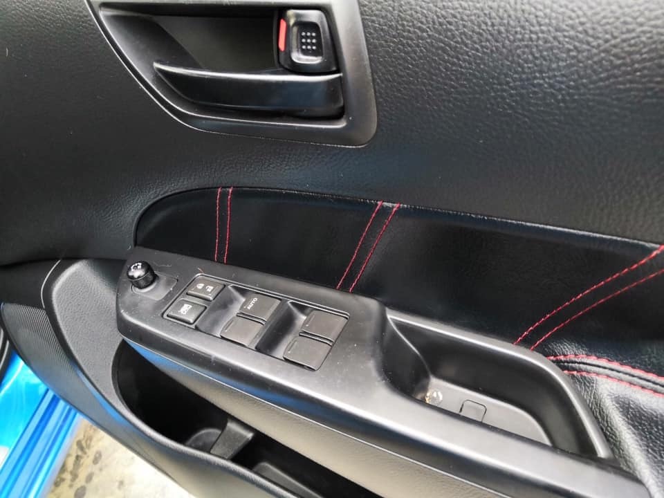 Suzuki Swift ปี 2014 สีน้ำเงิน (รูปที่ 7)