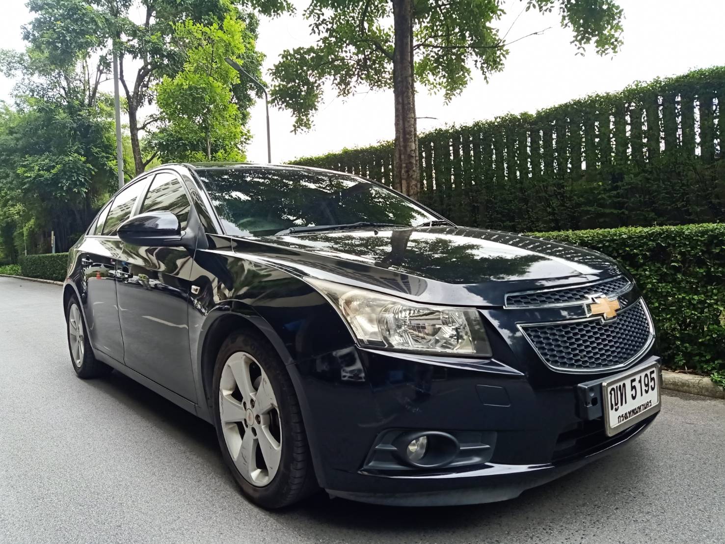Chevrolet Cruze ปี 2011 สีดำ (รูปที่ 2)