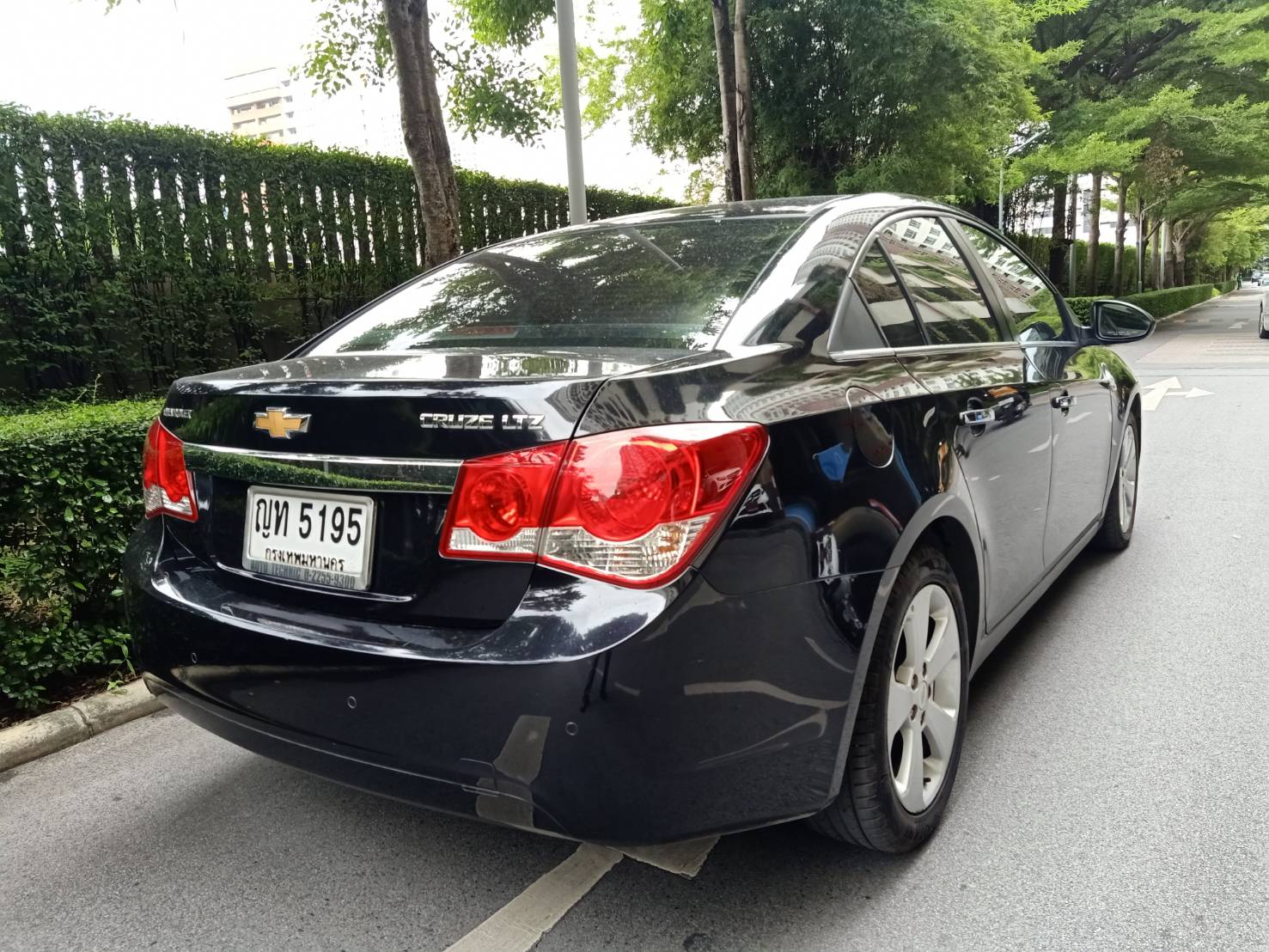 Chevrolet Cruze ปี 2011 สีดำ (รูปที่ 12)