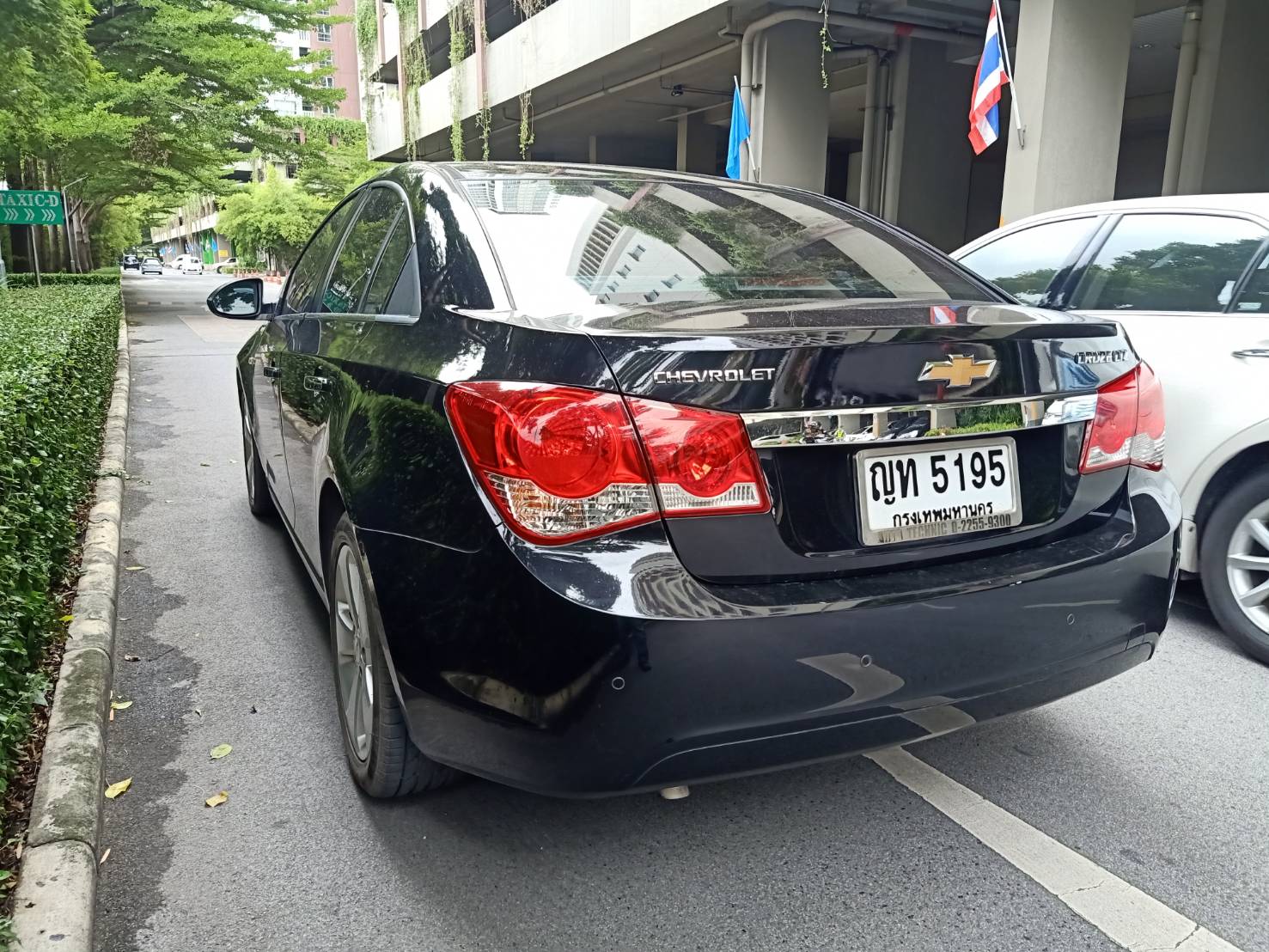Chevrolet Cruze ปี 2011 สีดำ (รูปที่ 13)