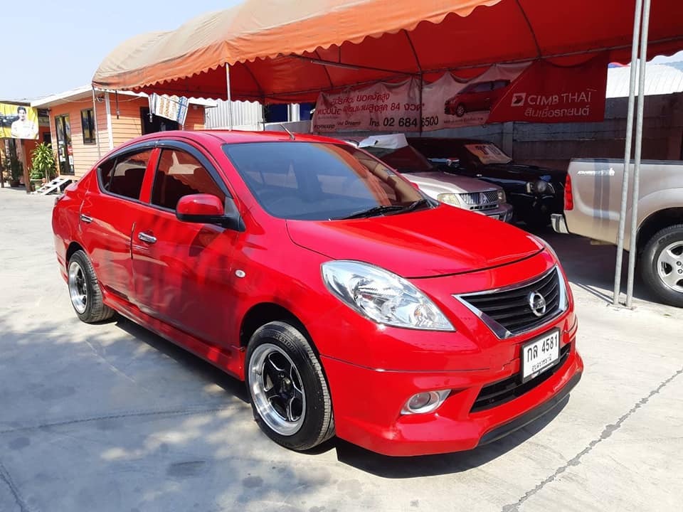 Nissan Almera ปี 2013 สีแดง (รูปที่ 2)