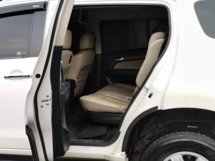 Isuzu MU-X ปี 2013 สีขาว (รูปที่ 9)