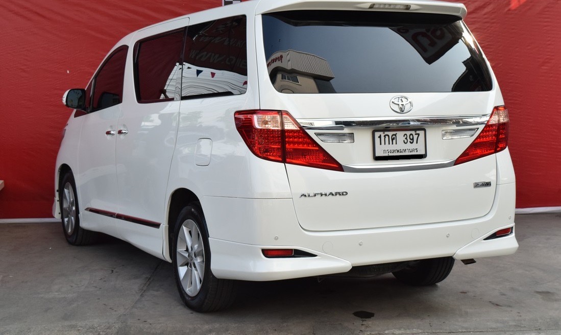 Toyota Alphard ปี 2013 สีขาว (รูปที่ 3)
