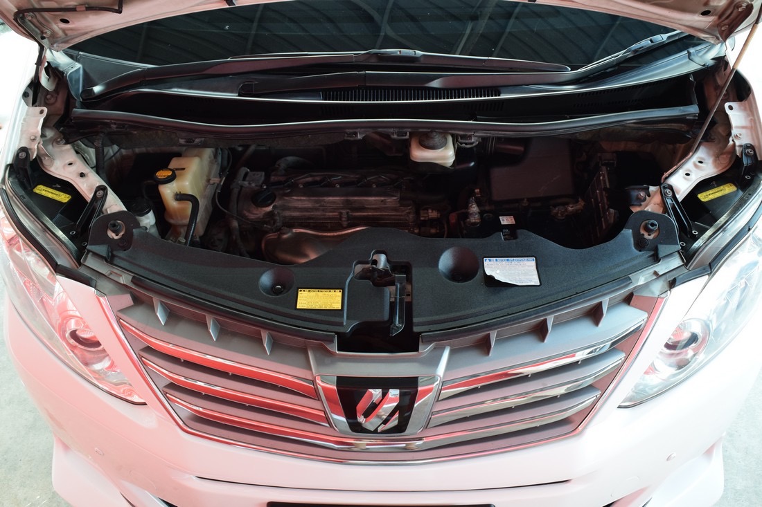 Toyota Alphard ปี 2013 สีขาว (รูปที่ 5)