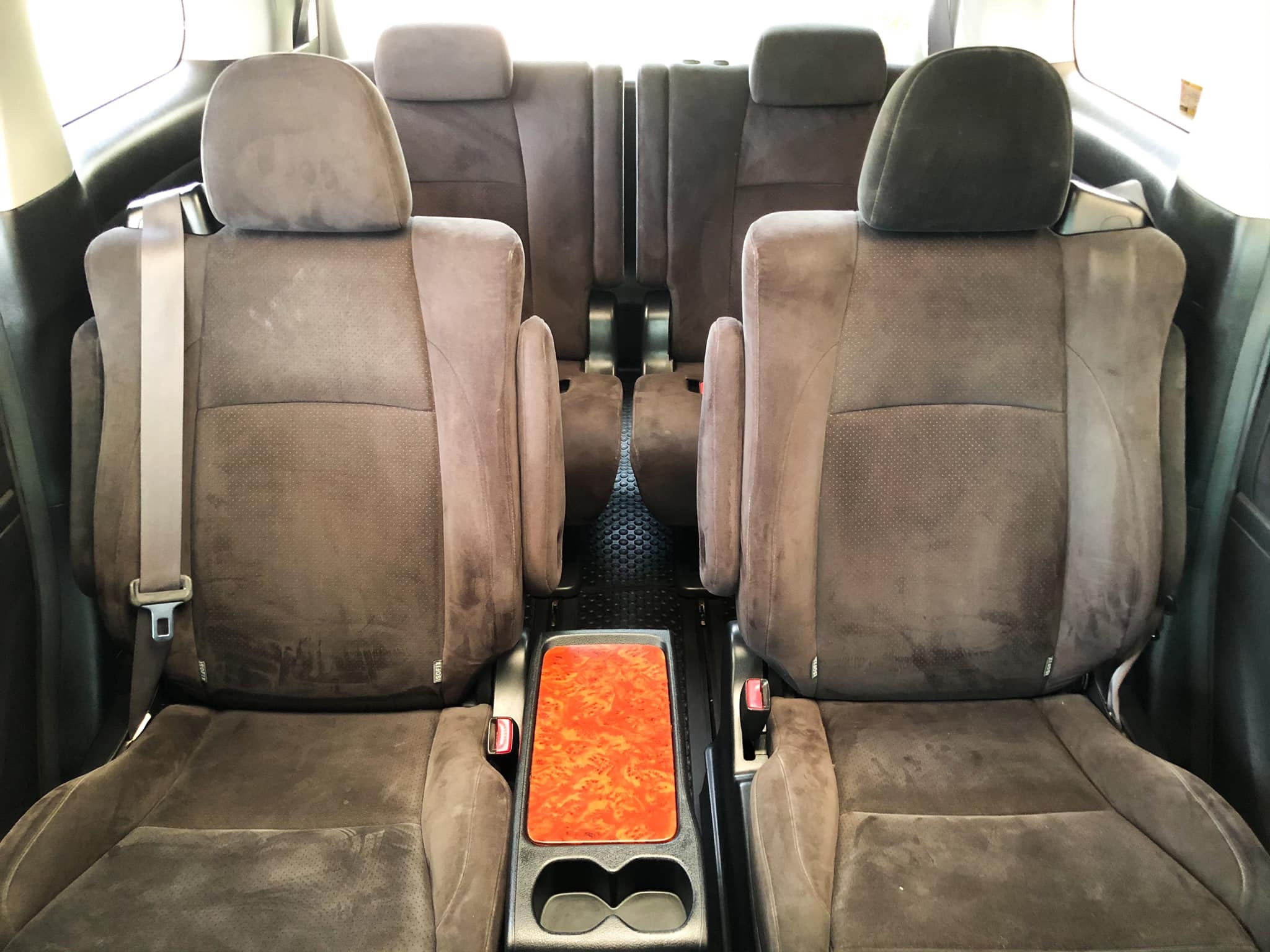 Toyota Vellfire ปี 2009 สีขาว (รูปที่ 7)