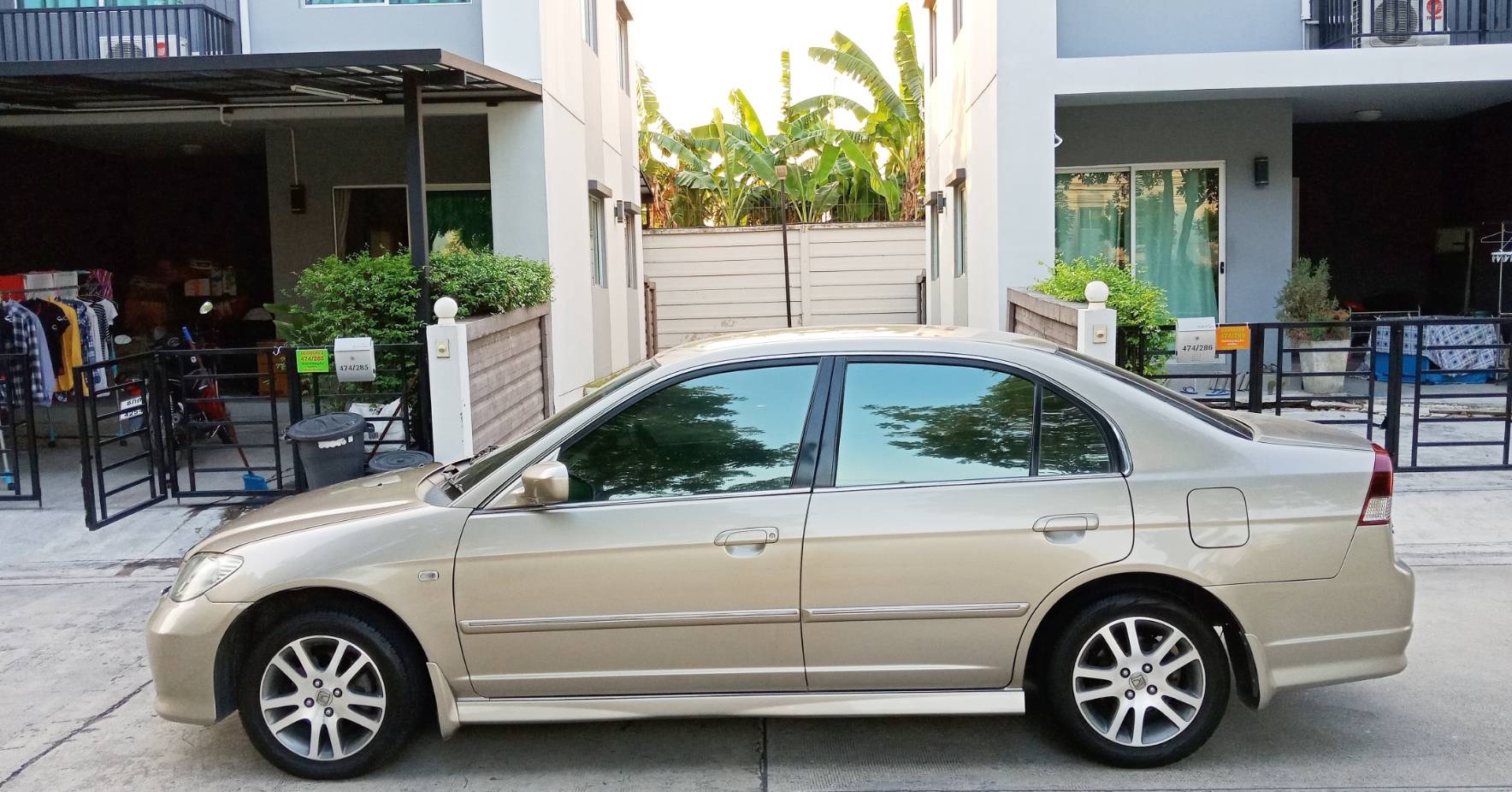 Honda Civic ES (Dimension) โฉม ตาเหยี่ยว ปี 2004 สีทอง (รูปที่ 12)