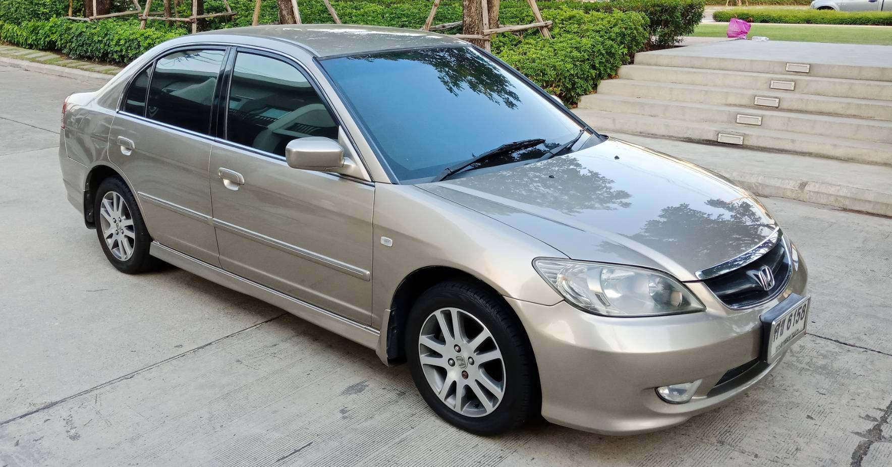 Honda Civic ES (Dimension) โฉม ตาเหยี่ยว ปี 2004 สีทอง (รูปที่ 8)