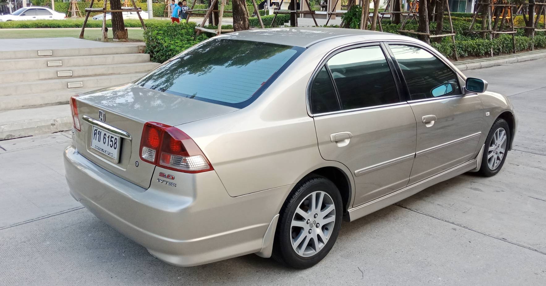 Honda Civic ES (Dimension) โฉม ตาเหยี่ยว ปี 2004 สีทอง (รูปที่ 3)