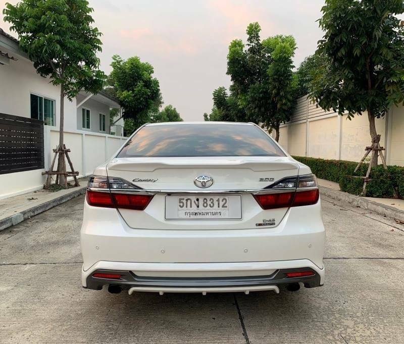Toyota Camry ไมเนอร์เชนจ์ ปี 2016 สีขาว (รูปที่ 5)