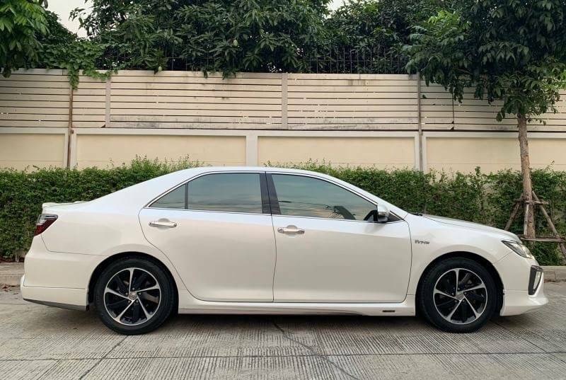 Toyota Camry ไมเนอร์เชนจ์ ปี 2016 สีขาว (รูปที่ 8)