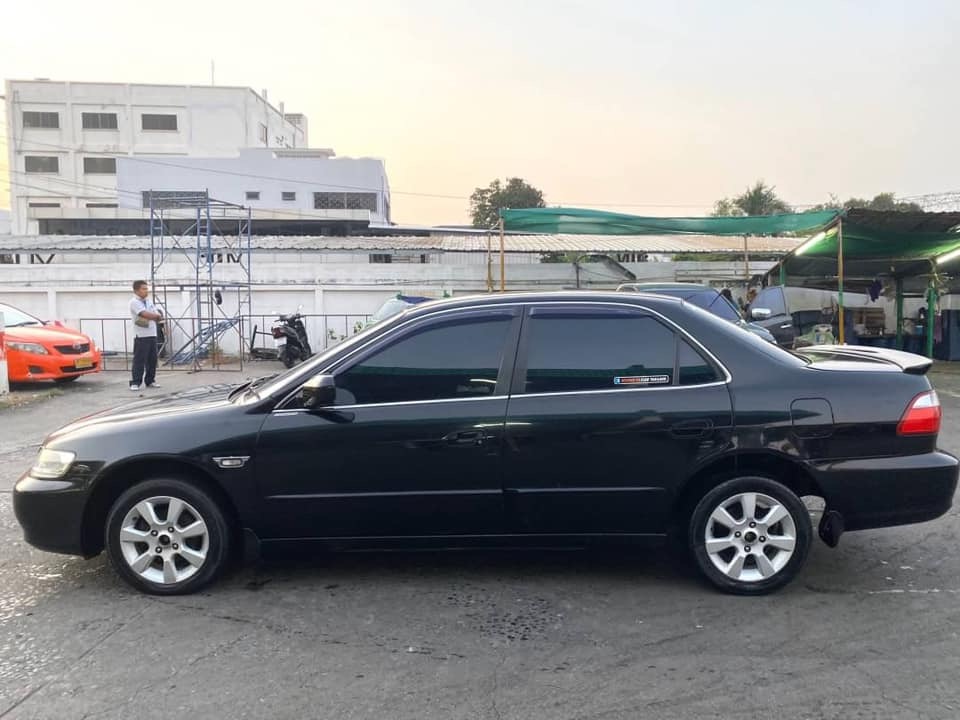 Honda Accord Gen 6 (งูเห่า) ปี 2002 สีดำ (รูปที่ 8)