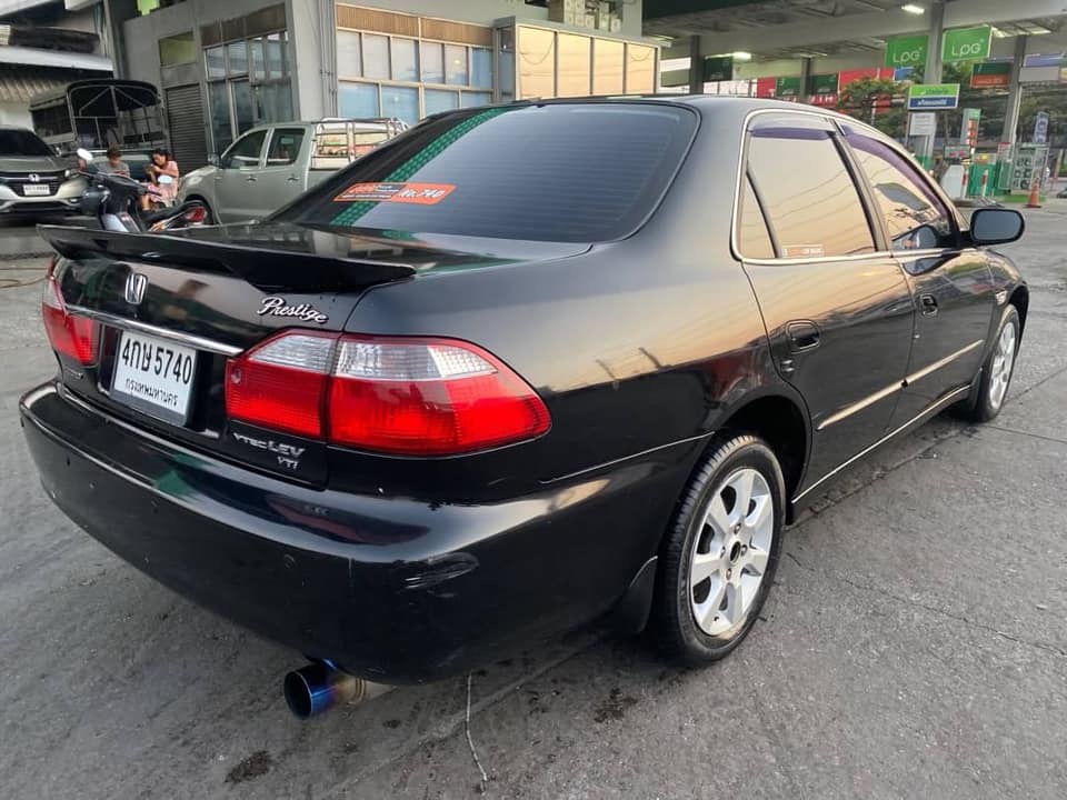 Honda Accord Gen 6 (งูเห่า) ปี 2002 สีดำ (รูปที่ 4)