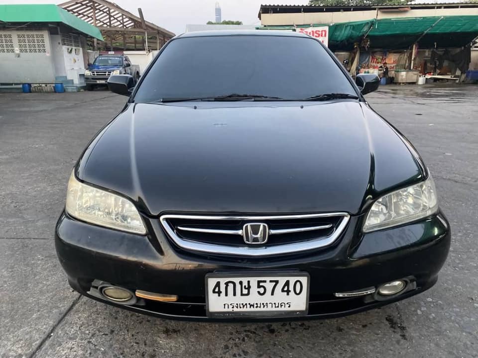 Honda Accord Gen 6 (งูเห่า) ปี 2002 สีดำ