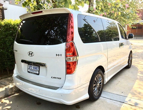 Hyundai H-1 ปี 2016 สีขาว (รูปที่ 5)
