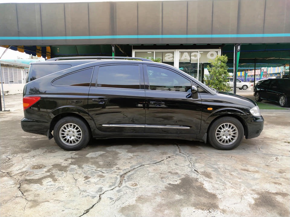 SsangYong Stavic ปี 2012 สีดำ (รูปที่ 13)