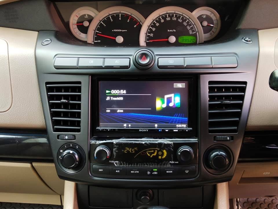 SsangYong Stavic ปี 2012 สีดำ (รูปที่ 8)