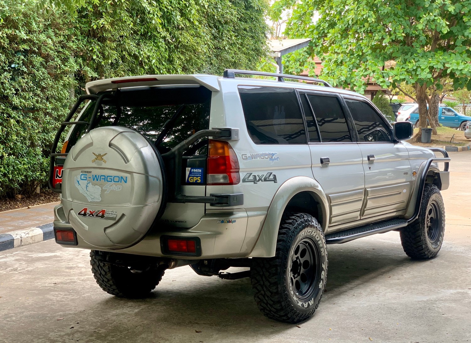 Mitsubishi Strada G-Wagon ปี 2002 สีขาว (รูปที่ 10)