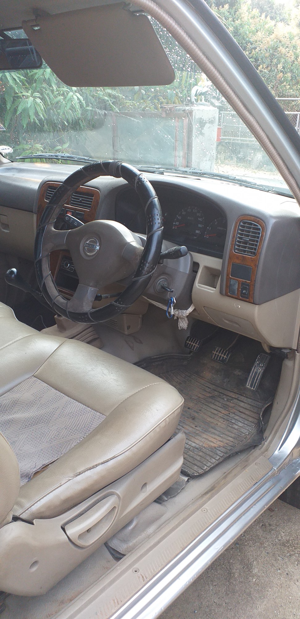 Nissan Frontier หัวเดี่ยว ปี 2003 สีเงิน (รูปที่ 8)