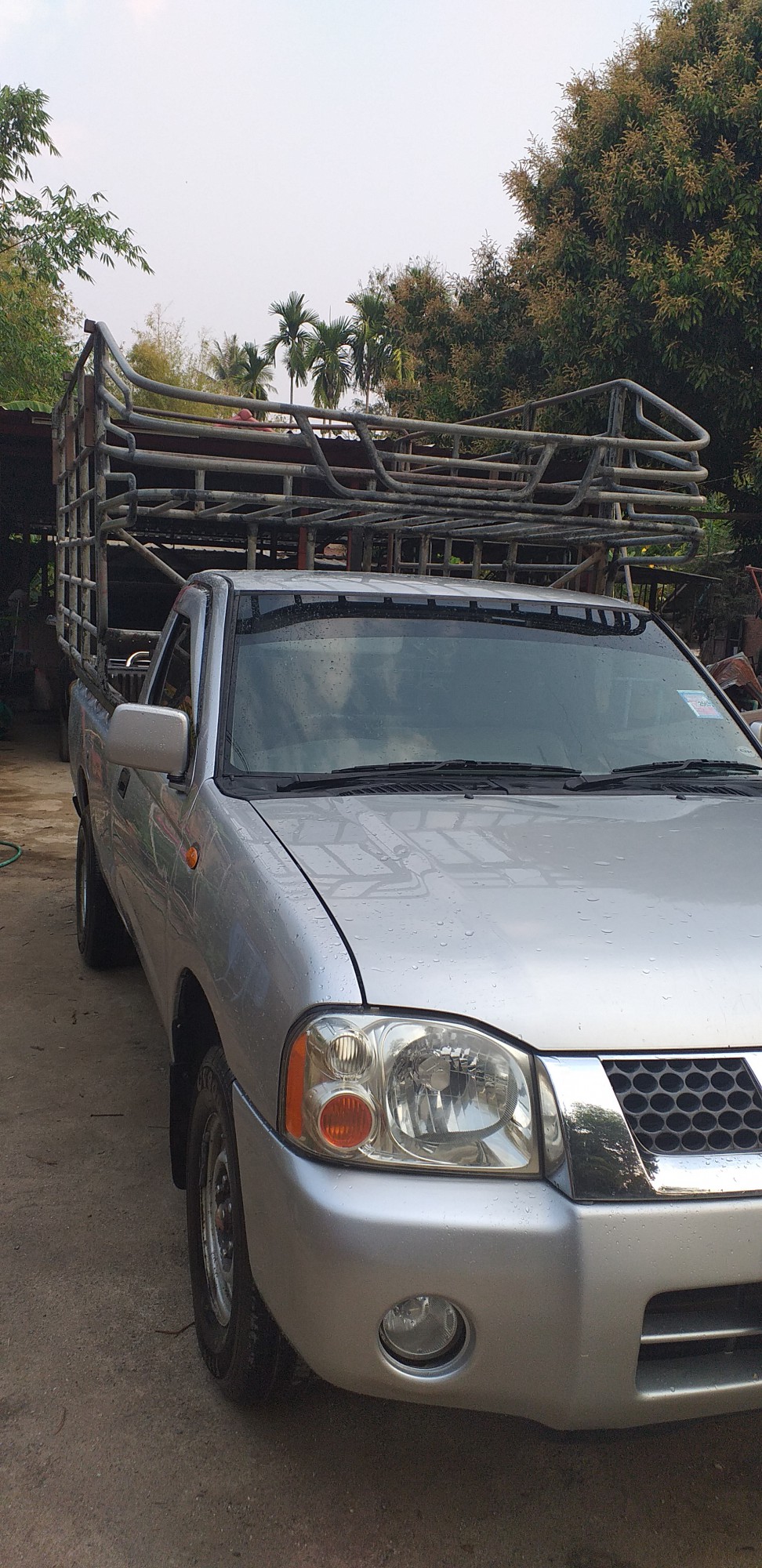 Nissan Frontier หัวเดี่ยว ปี 2003 สีเงิน (รูปที่ 10)
