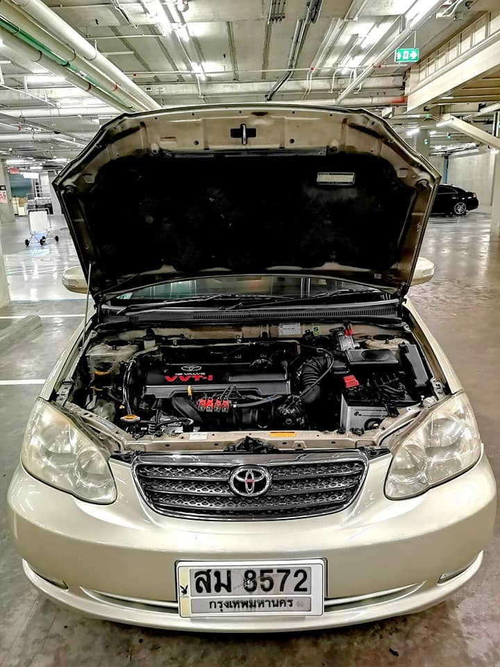 Toyota Corolla Altis สีทอง (รูปที่ 9)