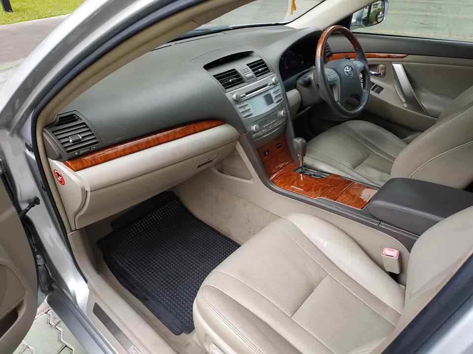 Toyota Camry (ACV40) ปี 2011 สีเงิน (รูปที่ 9)