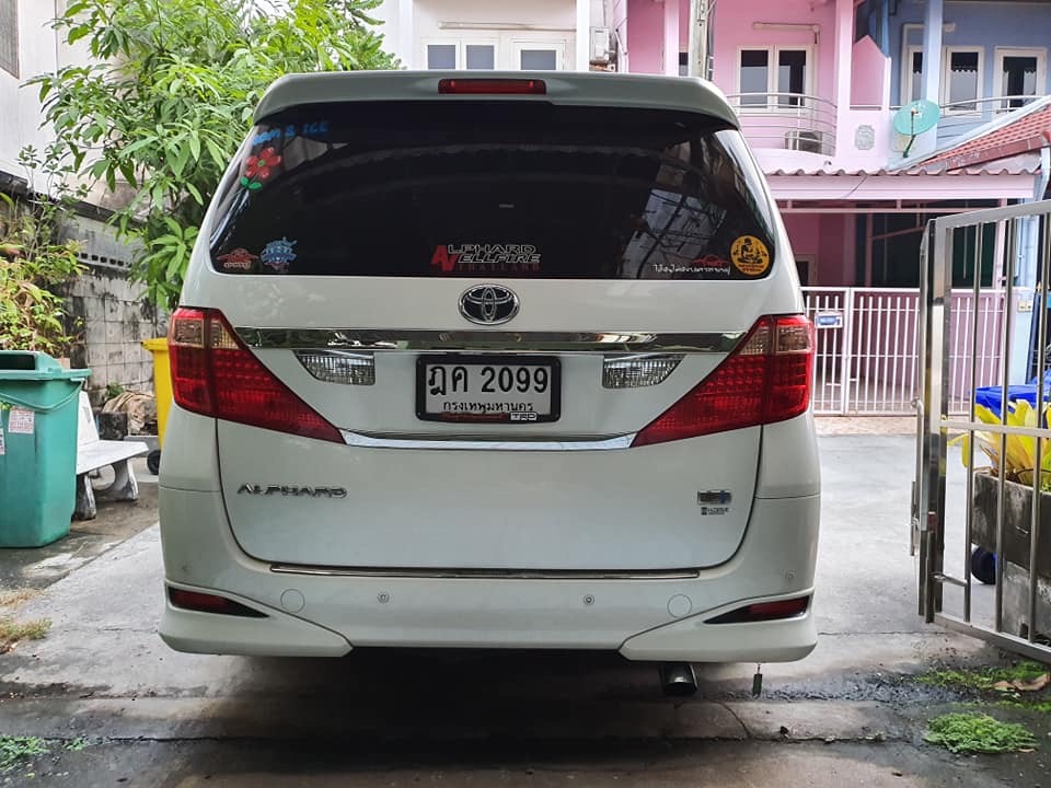 Toyota Alphard ปี 2010 สีขาว (รูปที่ 2)