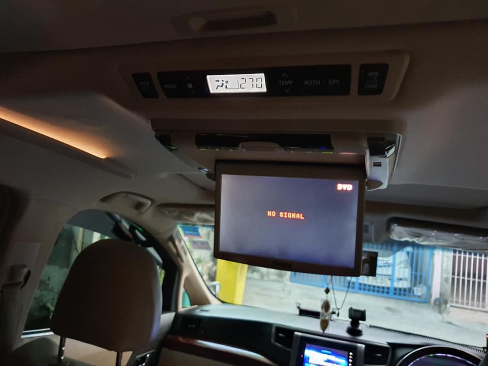 Toyota Alphard ปี 2010 สีขาว (รูปที่ 9)