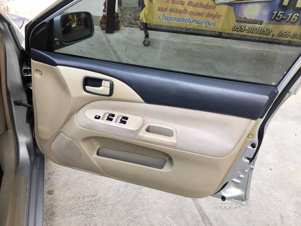 Mitsubishi Lancer Cedia ปี 2006 สีเงิน (รูปที่ 19)