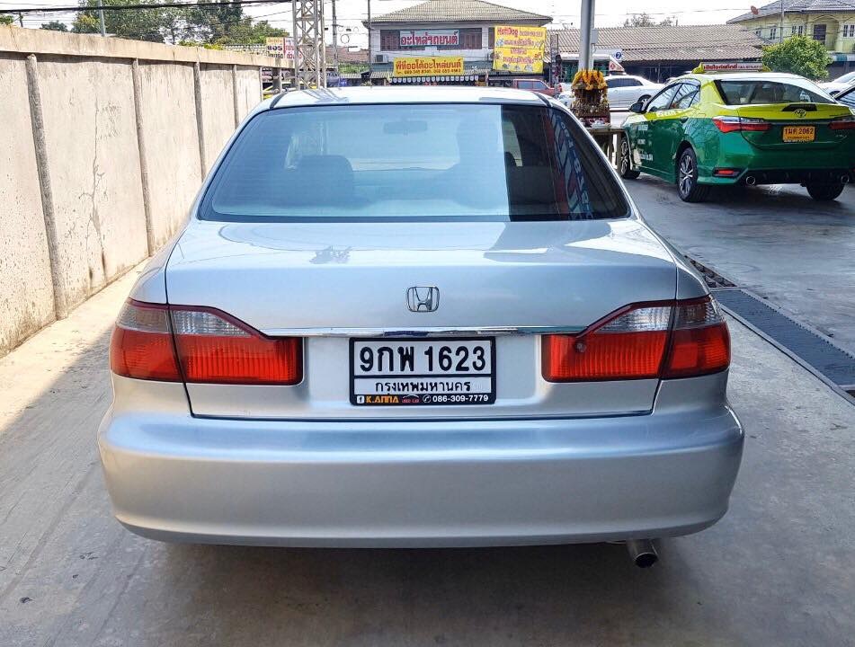 Honda Accord Gen 6 (งูเห่า) ปี 2003 สีเงิน (รูปที่ 4)
