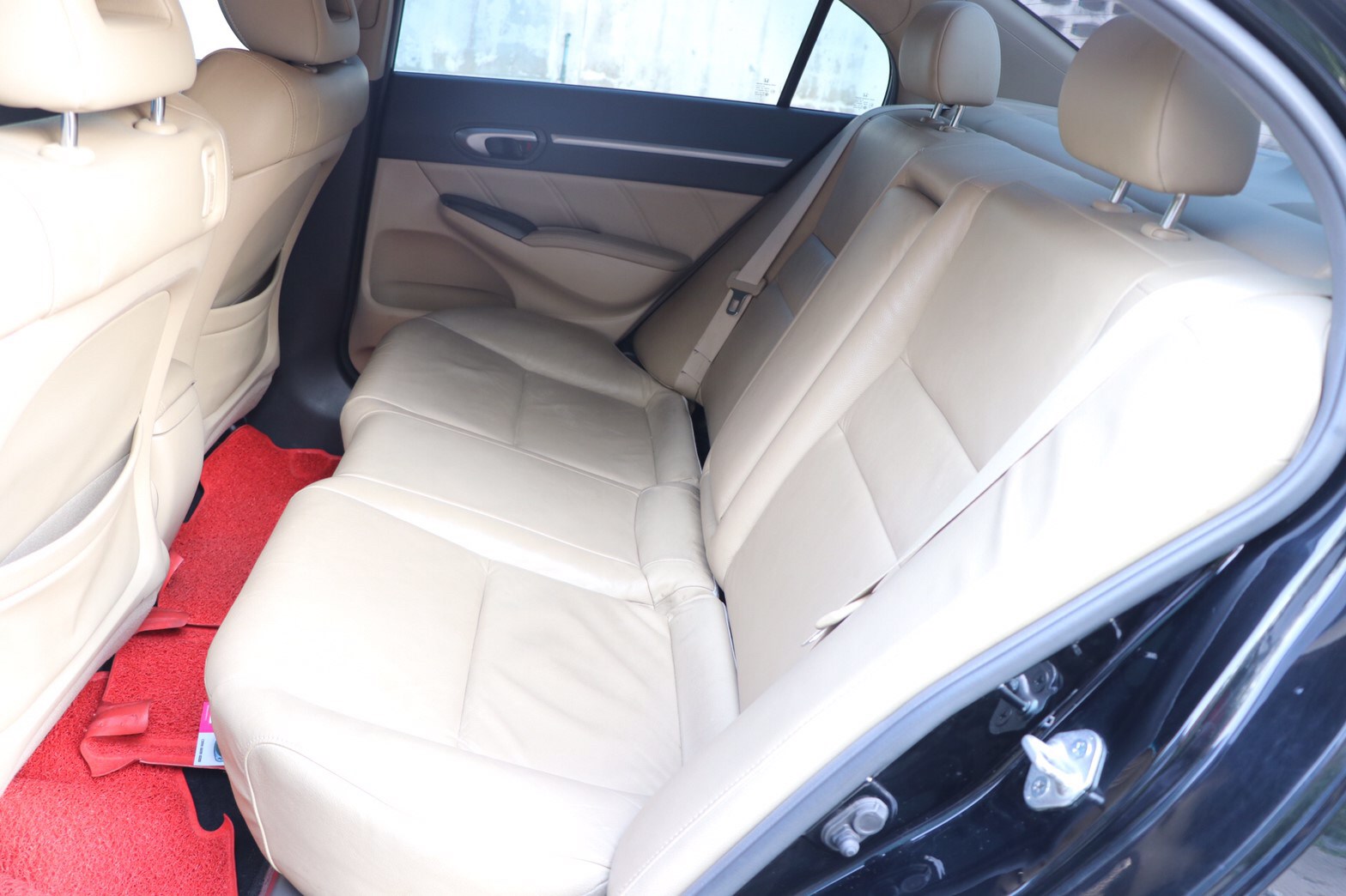 HONDA CIVIC 1.8E NAVI a/t สีดำ (รูปที่ 10)
