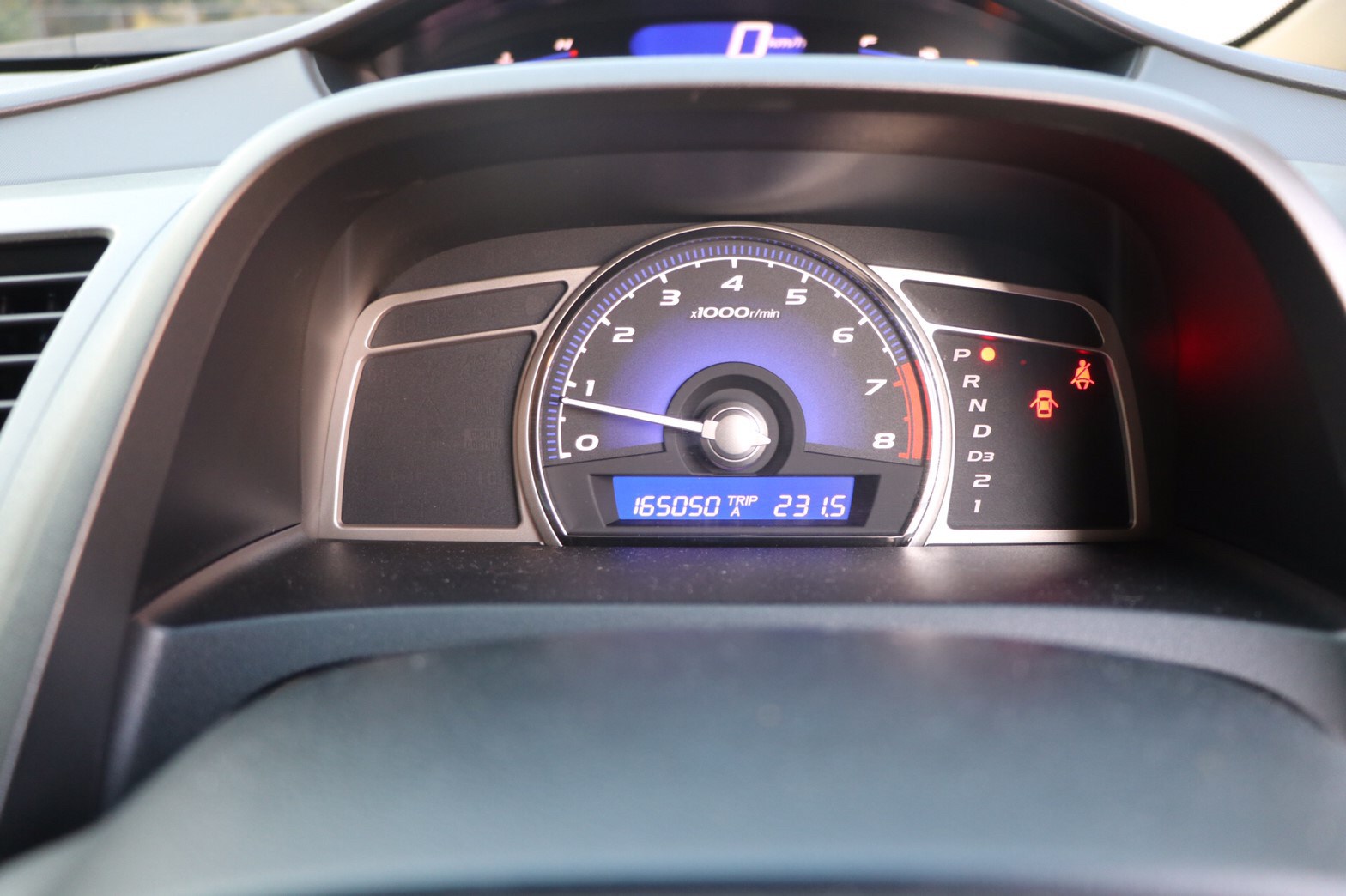 HONDA CIVIC 1.8E NAVI a/t สีดำ (รูปที่ 3)