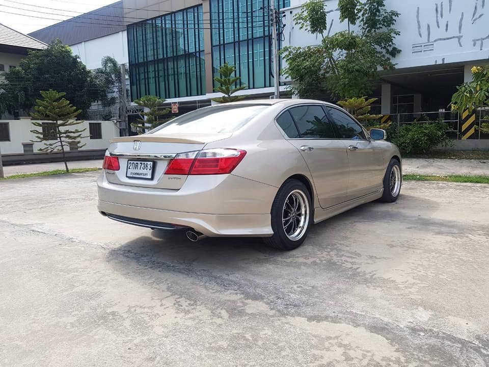 Honda Accord Gen 9 ปี 2013 สีทอง (รูปที่ 16)