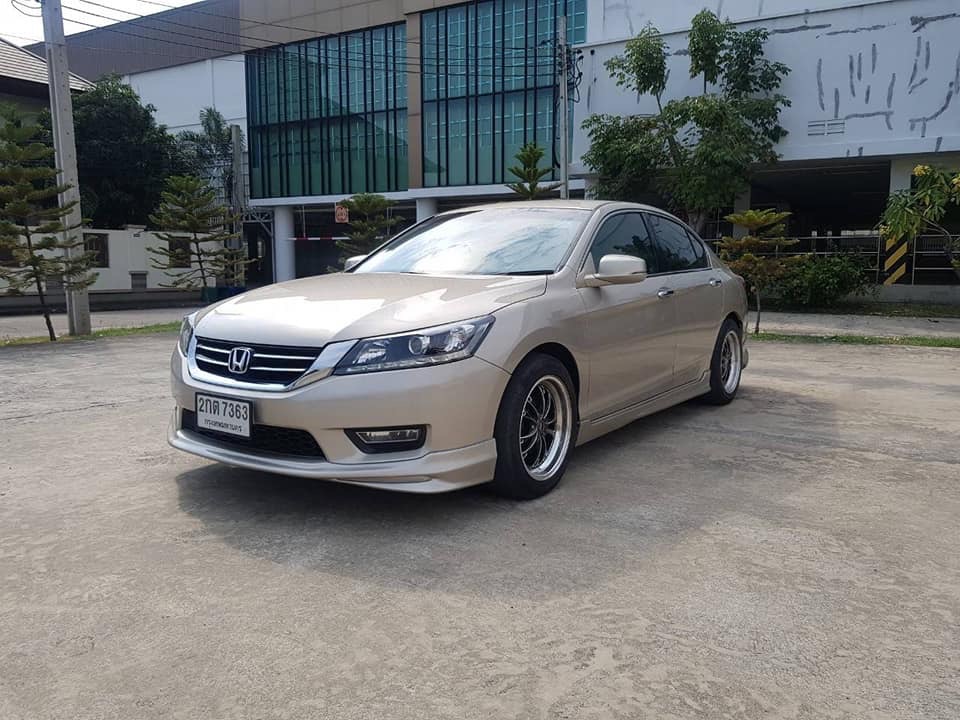 Honda Accord Gen 9 ปี 2013 สีทอง (รูปที่ 15)